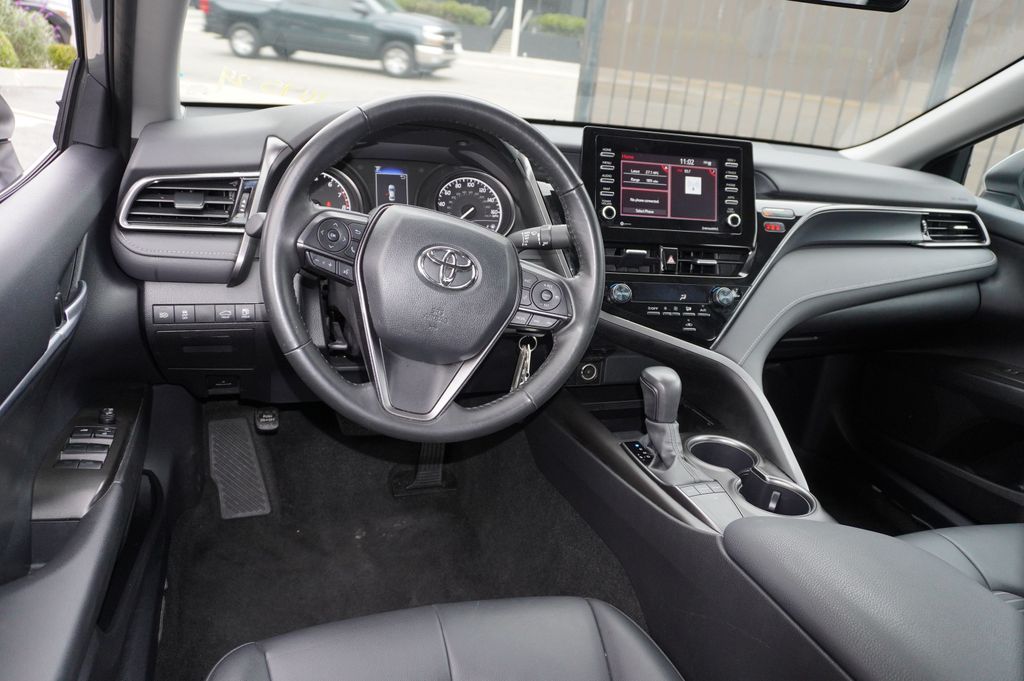 2024 TOYOTA CAMRY SEDAN 4-CYL, 2.5 LITER SE SEDAN 4D