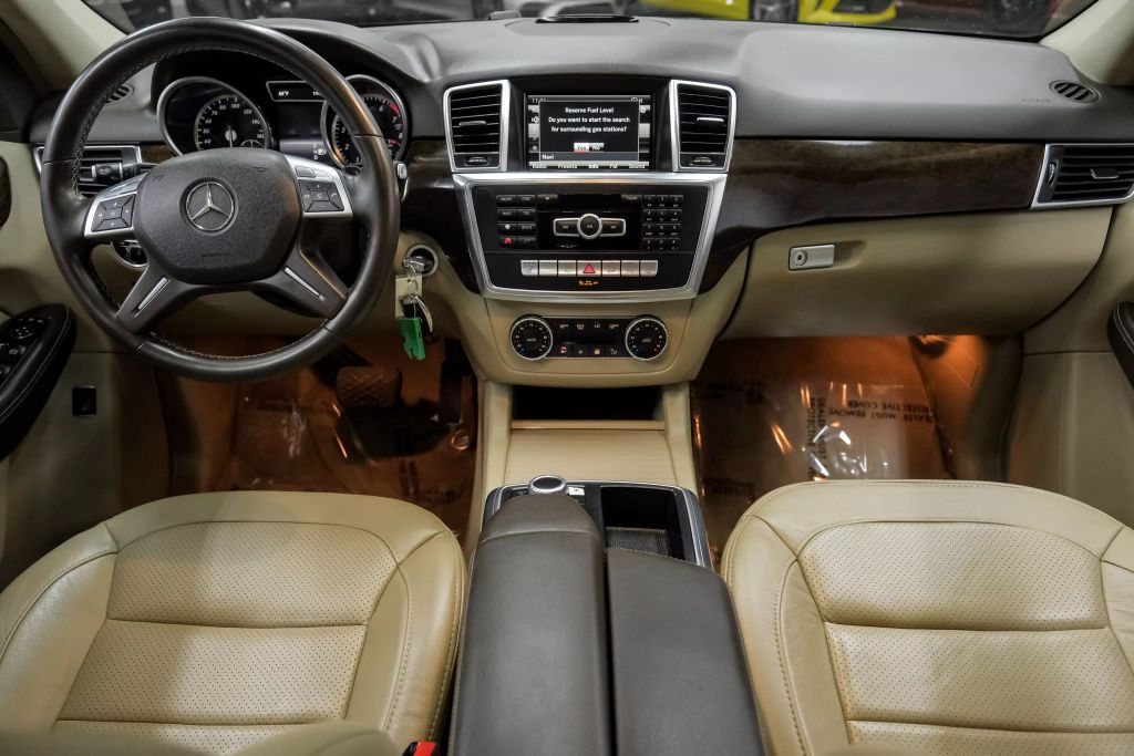 2014 MERCEDES-BENZ M-CLASS SUV V6, 3.5 LITER ML 350 4MATIC SPORT UTILITY 4D