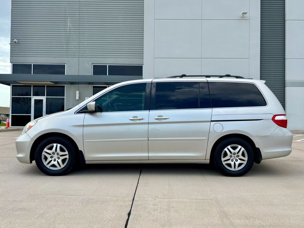 2007 Honda Odyssey - Image 4 2007 Honda Odyssey - Image 4