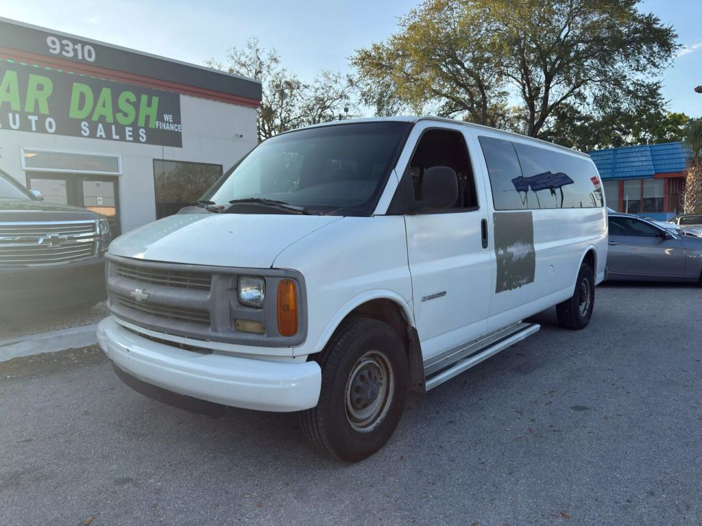 2002 CHEVROLET EXPRESS 3500 PASSENGER PASSENGER V8, 5.7 LITER VAN