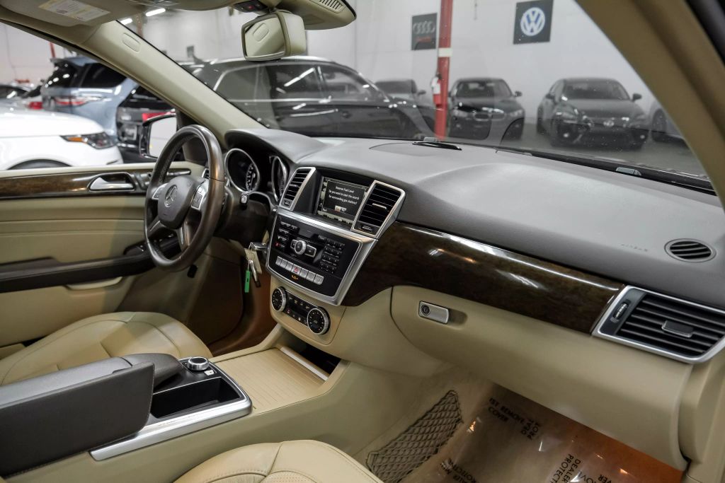 2014 MERCEDES-BENZ M-CLASS SUV V6, 3.5 LITER ML 350 4MATIC SPORT UTILITY 4D