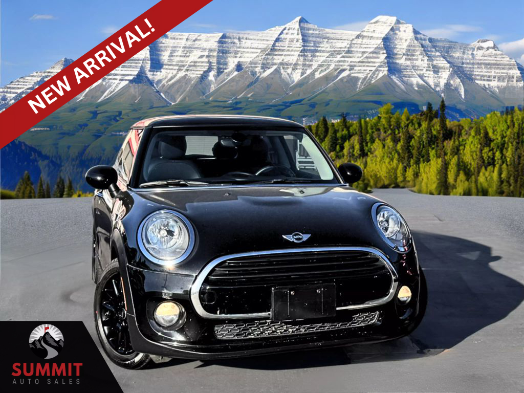 2018 MINI Cooper Base's photo
