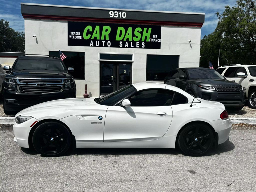 2011 BMW Z4 CONVERTIBLE 6-CYL, 3.0 LITER SDRIVE30I ROADSTER 2D