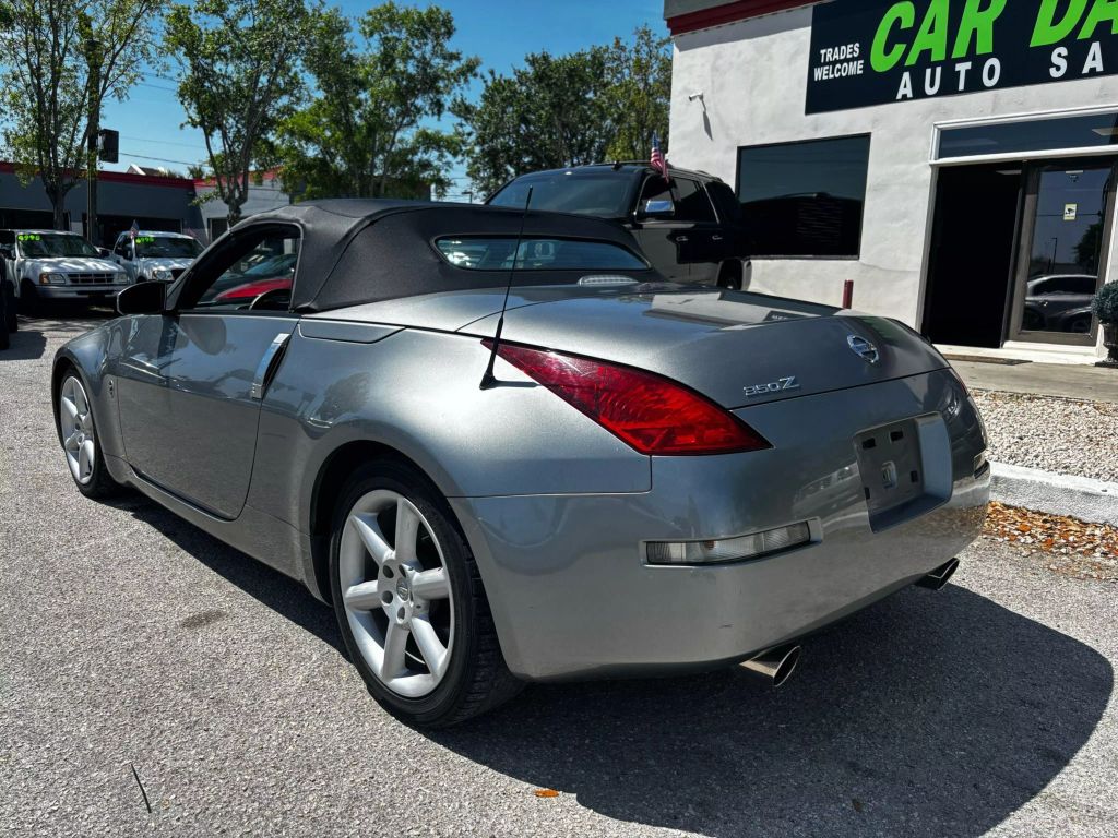 2004 NISSAN 350Z CONVERTIBLE V6, 3.5 LITER TOURING ROADSTER 2D