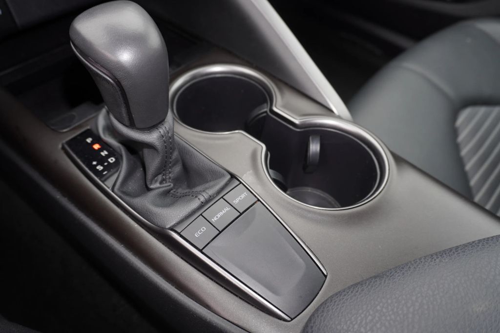 2024 TOYOTA CAMRY SEDAN 4-CYL, 2.5 LITER SE SEDAN 4D