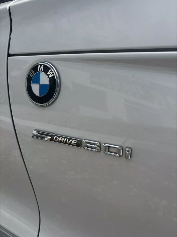 2011 BMW Z4 CONVERTIBLE 6-CYL, 3.0 LITER SDRIVE30I ROADSTER 2D