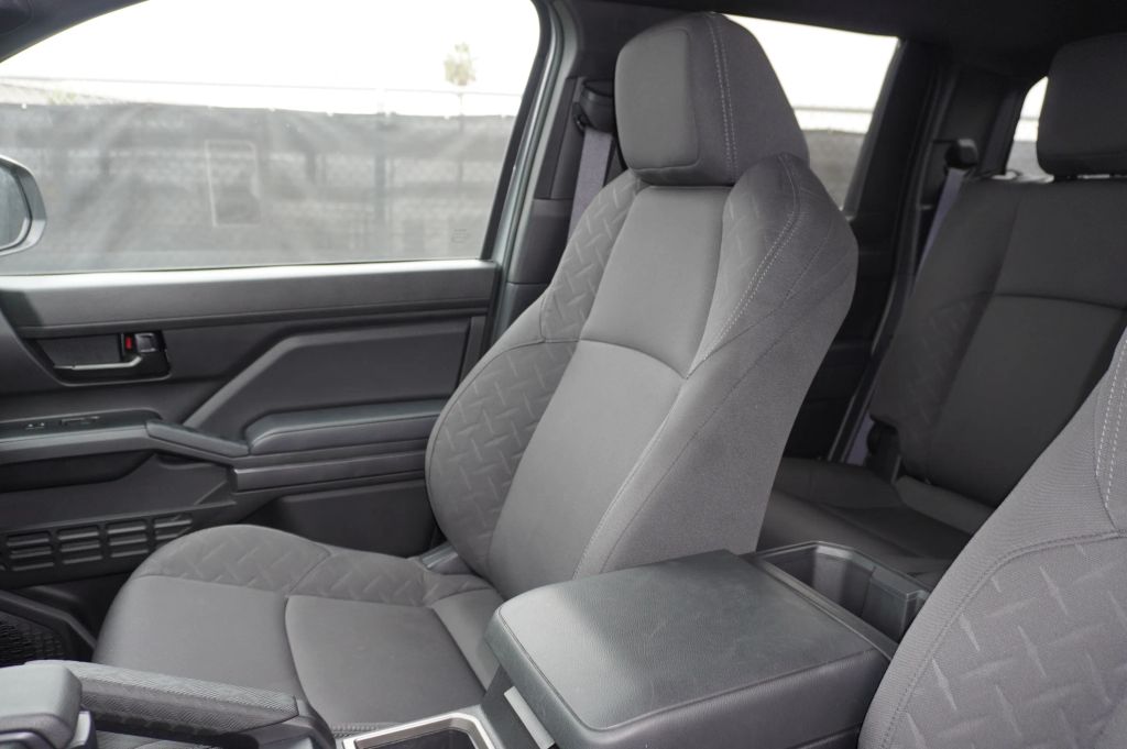 2024 TOYOTA TACOMA DOUBLE CAB PICKUP 4-CYL, I-FORCE, TURBO, 2.4 LITER SR PICKUP 4D 5 FT