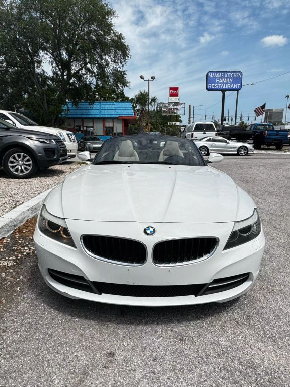 2011 BMW Z4 CONVERTIBLE 6-CYL, 3.0 LITER SDRIVE30I ROADSTER 2D