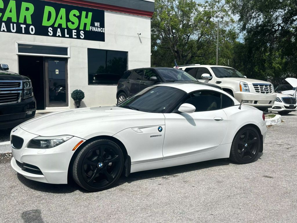 2011 BMW Z4 CONVERTIBLE 6-CYL, 3.0 LITER SDRIVE30I ROADSTER 2D