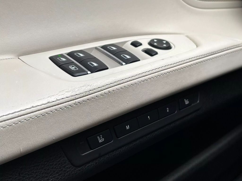 2014 Bmw 7 Series - Image 29 2014 Bmw 7 Series - Image 29
