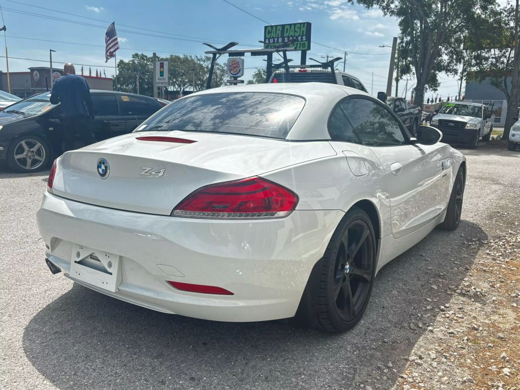 2011 BMW Z4 CONVERTIBLE 6-CYL, 3.0 LITER SDRIVE30I ROADSTER 2D