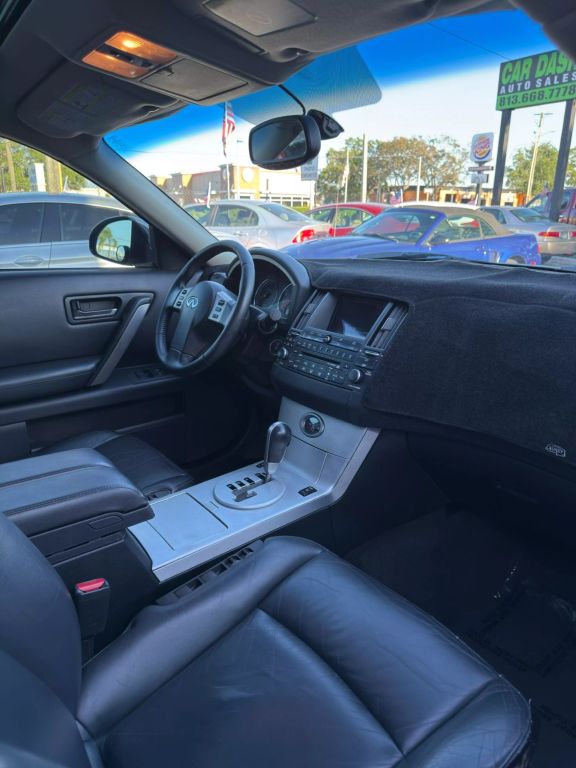 2004 INFINITI FX SUV V6, 3.5 LITER FX35 SPORT UTILITY 4D
