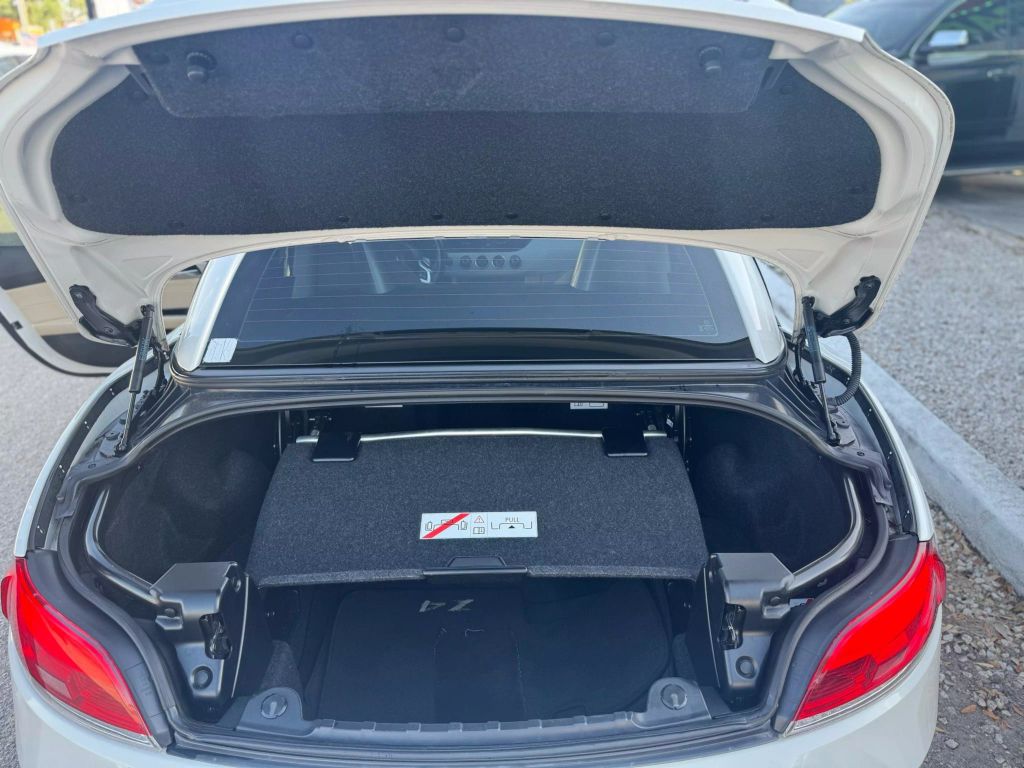 2011 BMW Z4 CONVERTIBLE 6-CYL, 3.0 LITER SDRIVE30I ROADSTER 2D