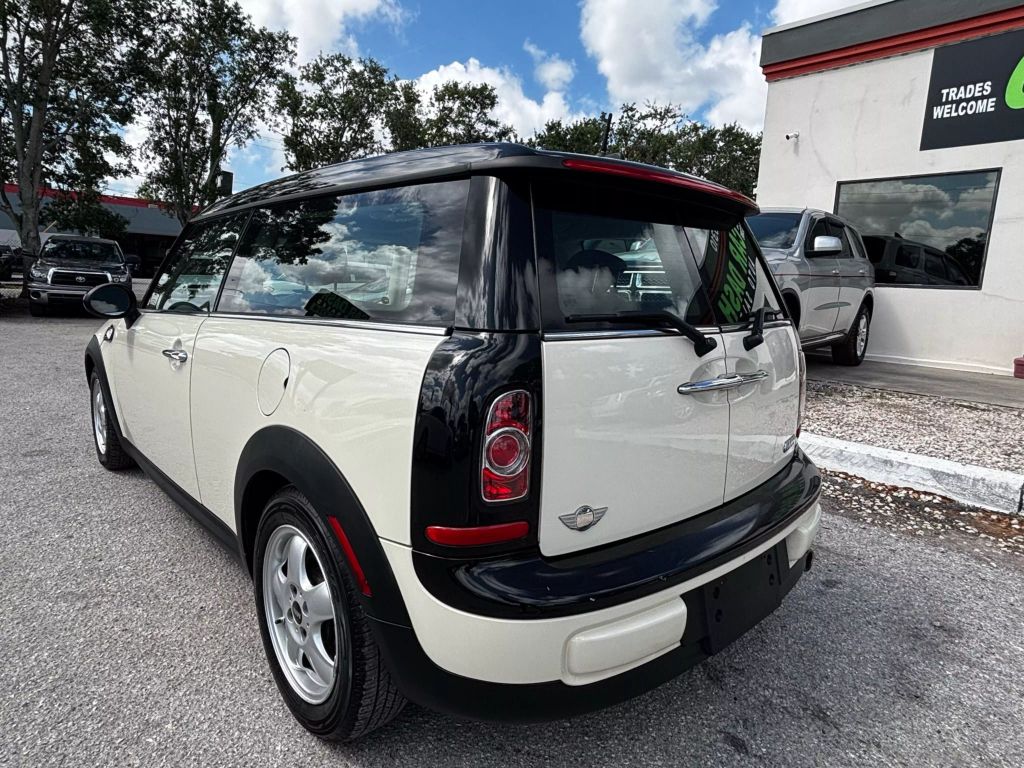 2011 MINI CLUBMAN HATCHBACK 4-CYL, 1.6 LITER COOPER HATCHBACK 3D