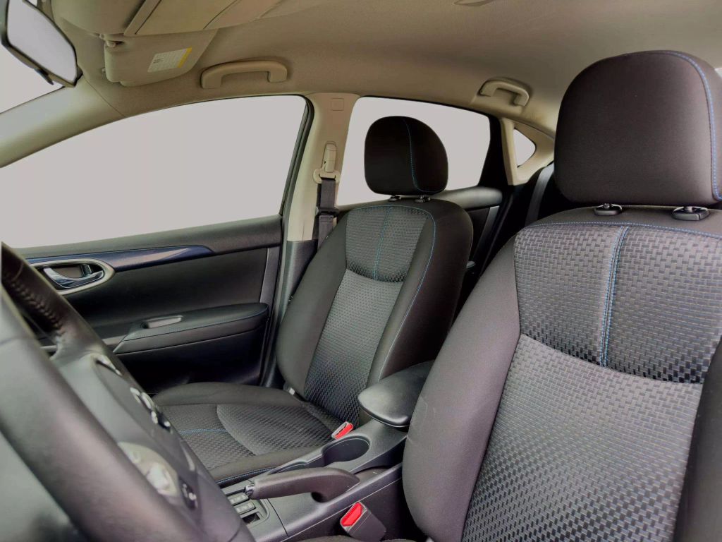 2019 NISSAN SENTRA SEDAN 4-CYL, 1.8 LITER SR SEDAN 4D