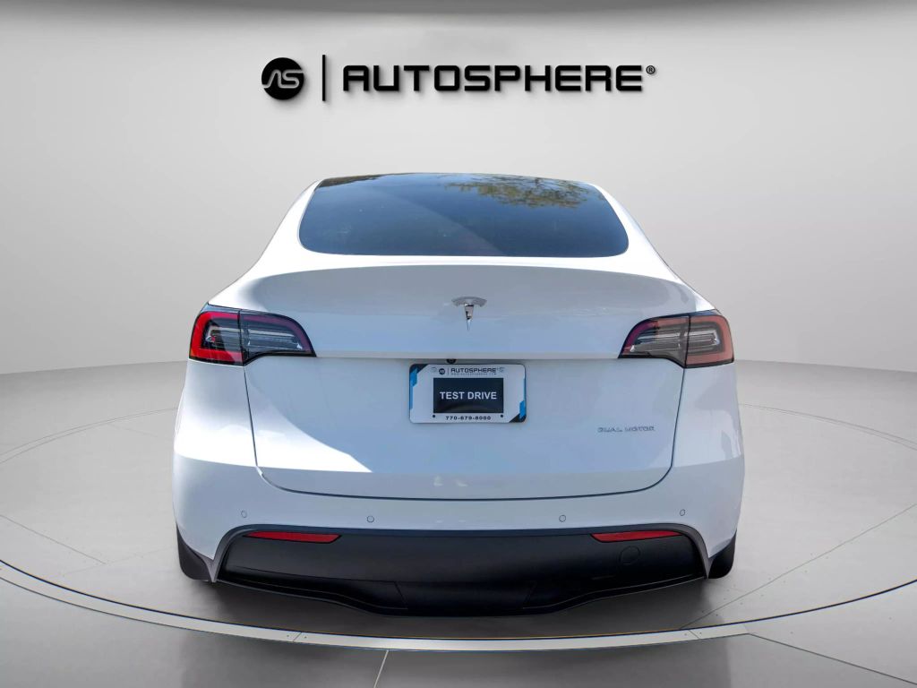 2022 TESLA MODEL Y SUV DUAL AC ELECTRIC MOTORS LONG RANGE SPORT UTILITY 4D