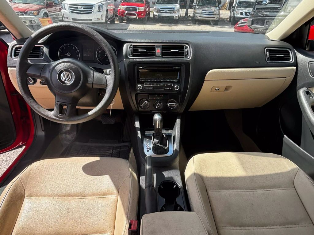 2012 VOLKSWAGEN JETTA SEDAN 5-CYL, PZEV, 2.5 LITER 2.5L SE SEDAN 4D