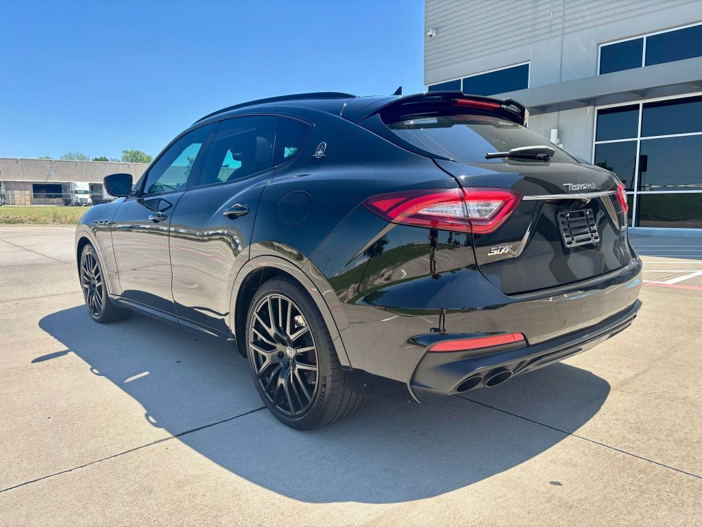 2019 Maserati Levante - Image 5 2019 Maserati Levante - Image 5