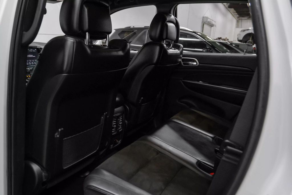 2021 JEEP GRAND CHEROKEE SUV V6, VVT, 3.6 LITER LAREDO X SPORT UTILITY 4D