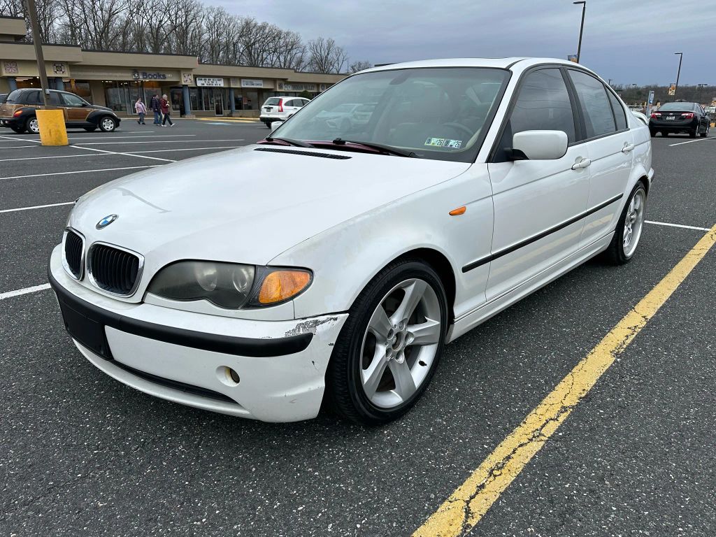 WBAET374X4NJ83114