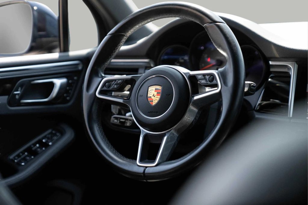 2021 PORSCHE MACAN SUV V6, TURBO, 3.0 LITER S SPORT UTILITY 4D