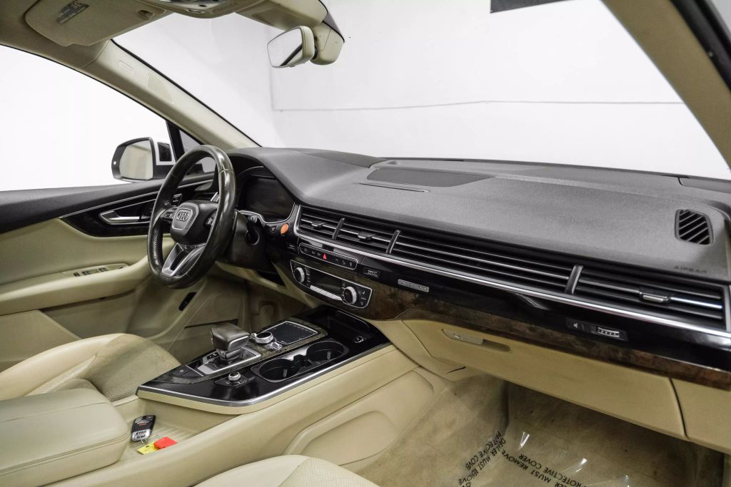 2017 AUDI Q7 SUV V6, SPRCHRGD, 3.0L 3.0T PRESTIGE SPORT UTILITY 4D