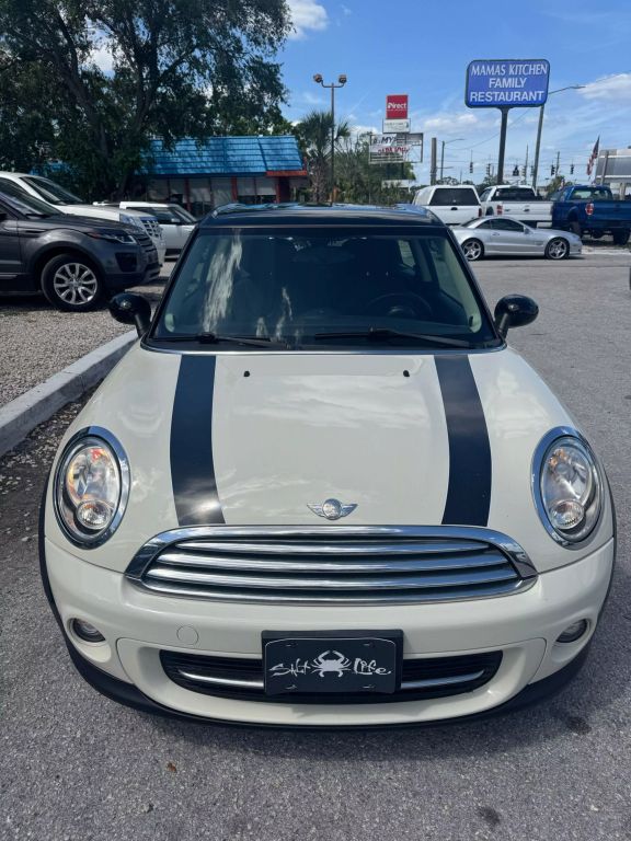 2011 MINI CLUBMAN HATCHBACK 4-CYL, 1.6 LITER COOPER HATCHBACK 3D
