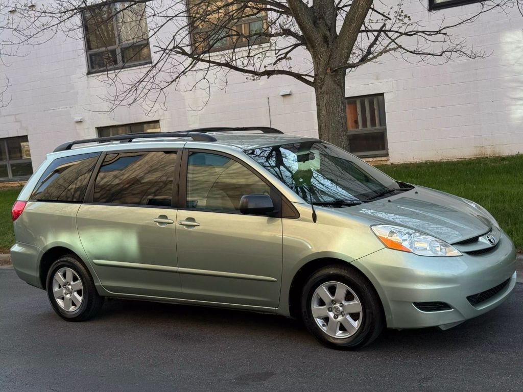 2010 Toyota Sienna