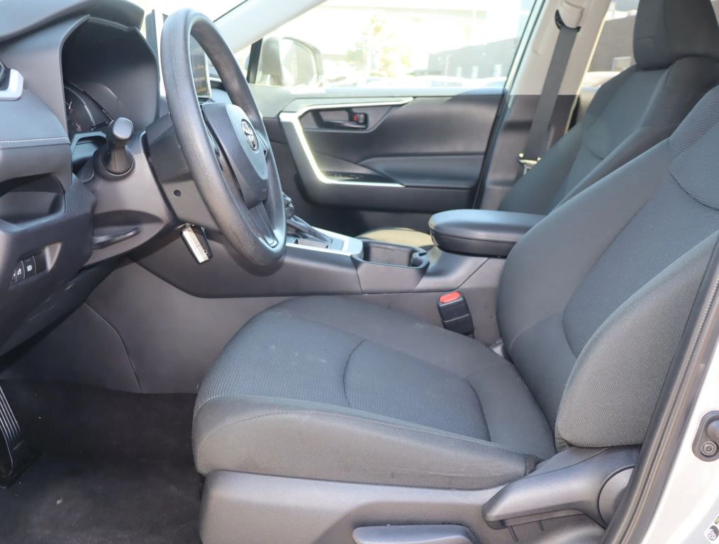 2024 TOYOTA RAV4 SUV 4-CYL, DYNAMIC-FORCE, 2.5 LITER LE SPORT UTILITY 4D
