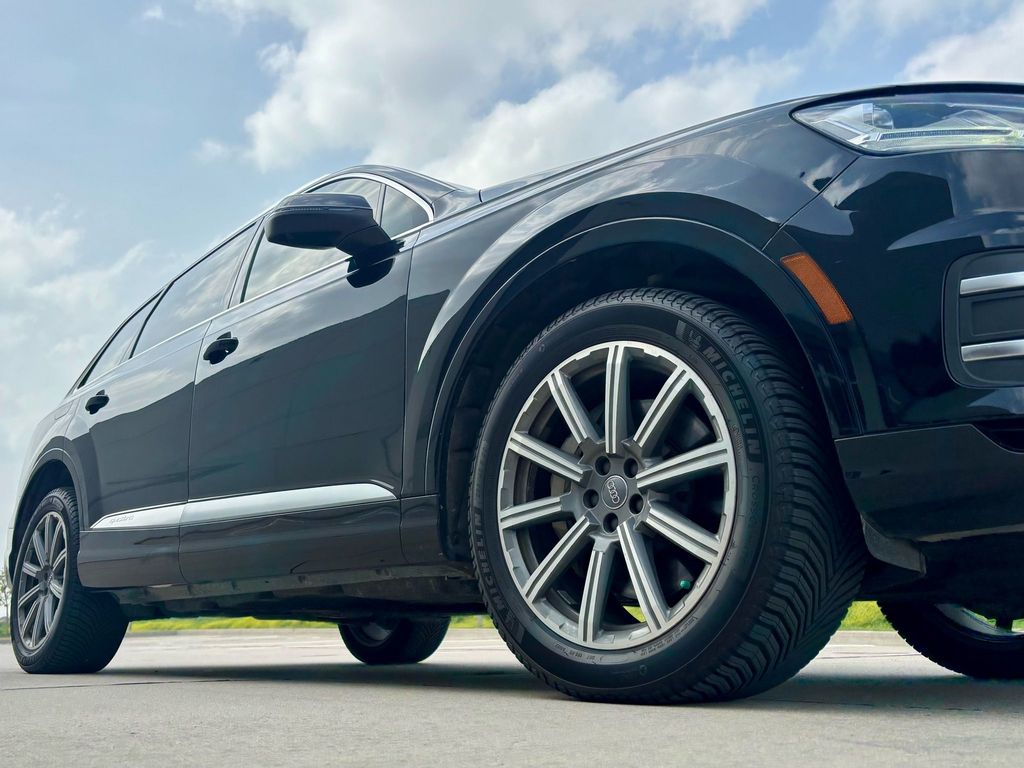 2018 Audi Q7 - Image 9 2018 Audi Q7 - Image 9