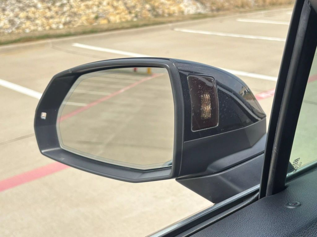 2018 Audi Q7 - Image 33 2018 Audi Q7 - Image 33