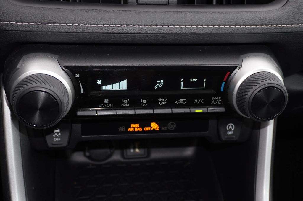 2024 TOYOTA RAV4 SUV 4-CYL, DYNAMIC-FORCE, 2.5 LITER LE SPORT UTILITY 4D