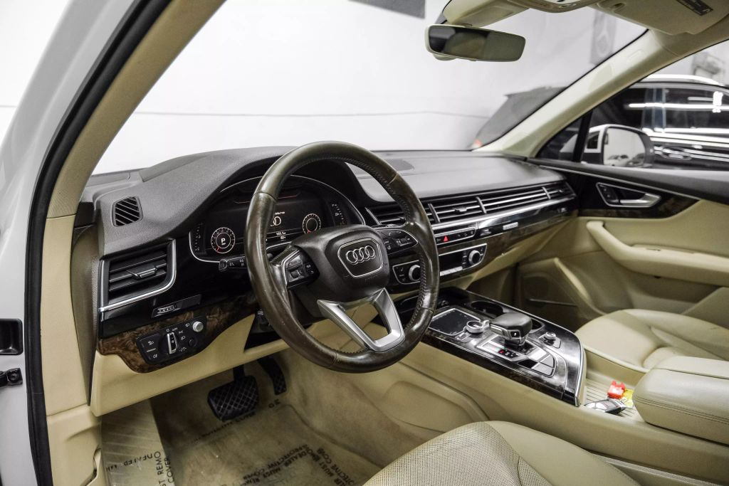 2017 AUDI Q7 SUV V6, SPRCHRGD, 3.0L 3.0T PRESTIGE SPORT UTILITY 4D