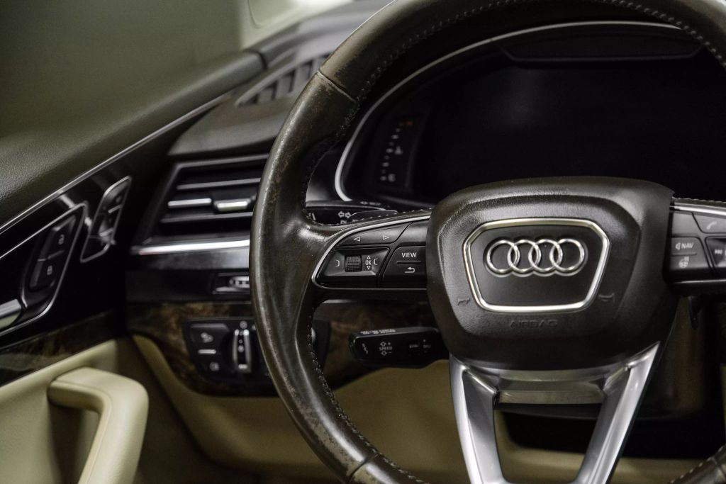 2017 AUDI Q7 SUV V6, SPRCHRGD, 3.0L 3.0T PRESTIGE SPORT UTILITY 4D