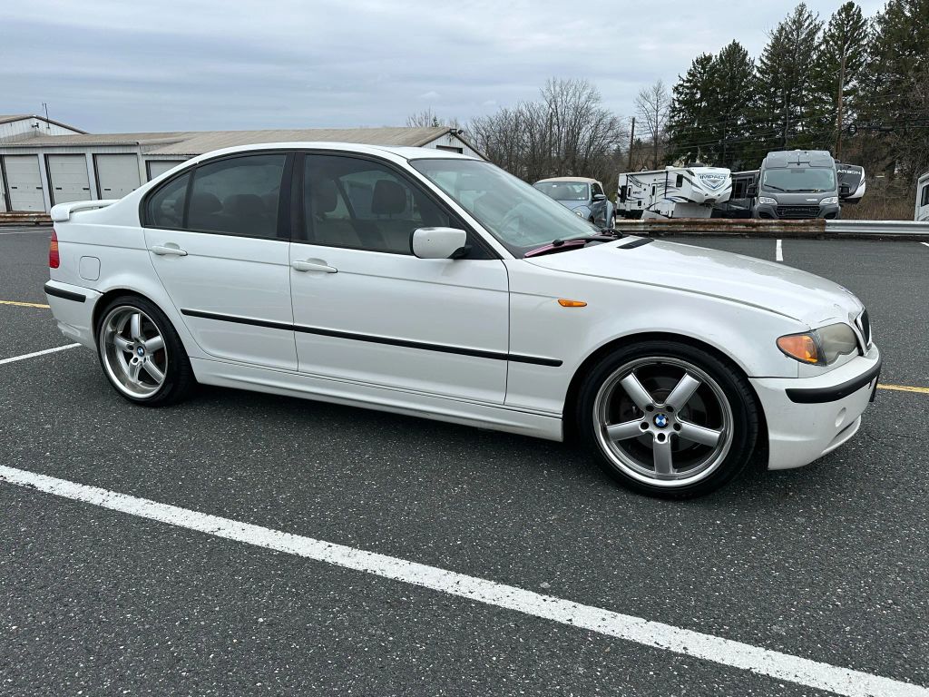 Used 2004 BMW 3 Series 325 with VIN WBAET374X4NJ83114 for sale in Souderton, PA