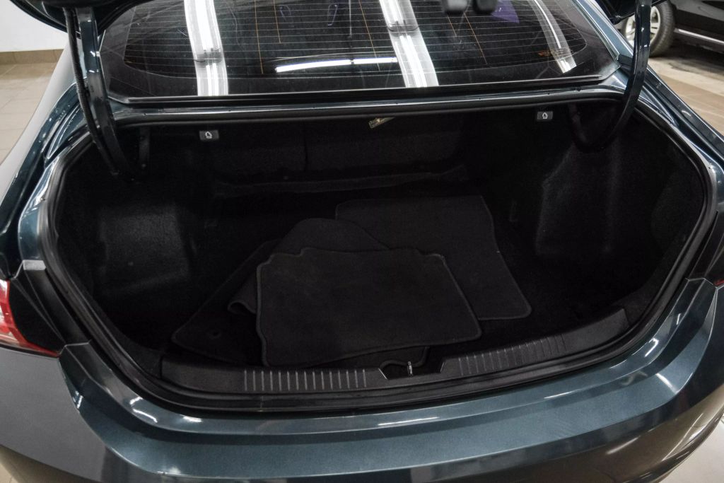 2020 CHEVROLET MALIBU SEDAN 4-CYL, TURBO, 1.5 LITER LT SEDAN 4D
