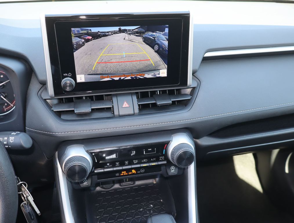2024 TOYOTA RAV4 SUV 4-CYL, DYNAMIC-FORCE, 2.5 LITER LE SPORT UTILITY 4D