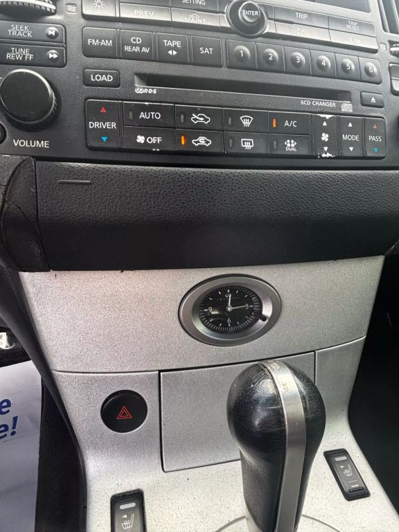 2004 INFINITI FX SUV V6, 3.5 LITER FX35 SPORT UTILITY 4D