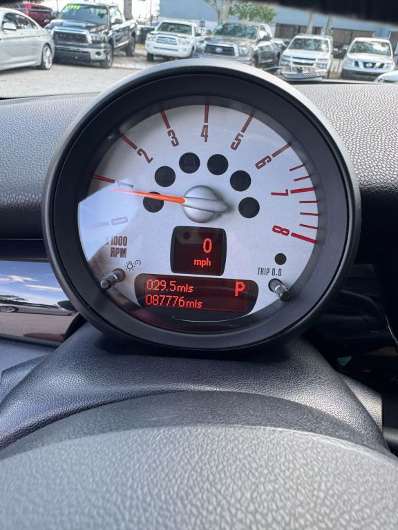 2011 MINI CLUBMAN HATCHBACK 4-CYL, 1.6 LITER COOPER HATCHBACK 3D