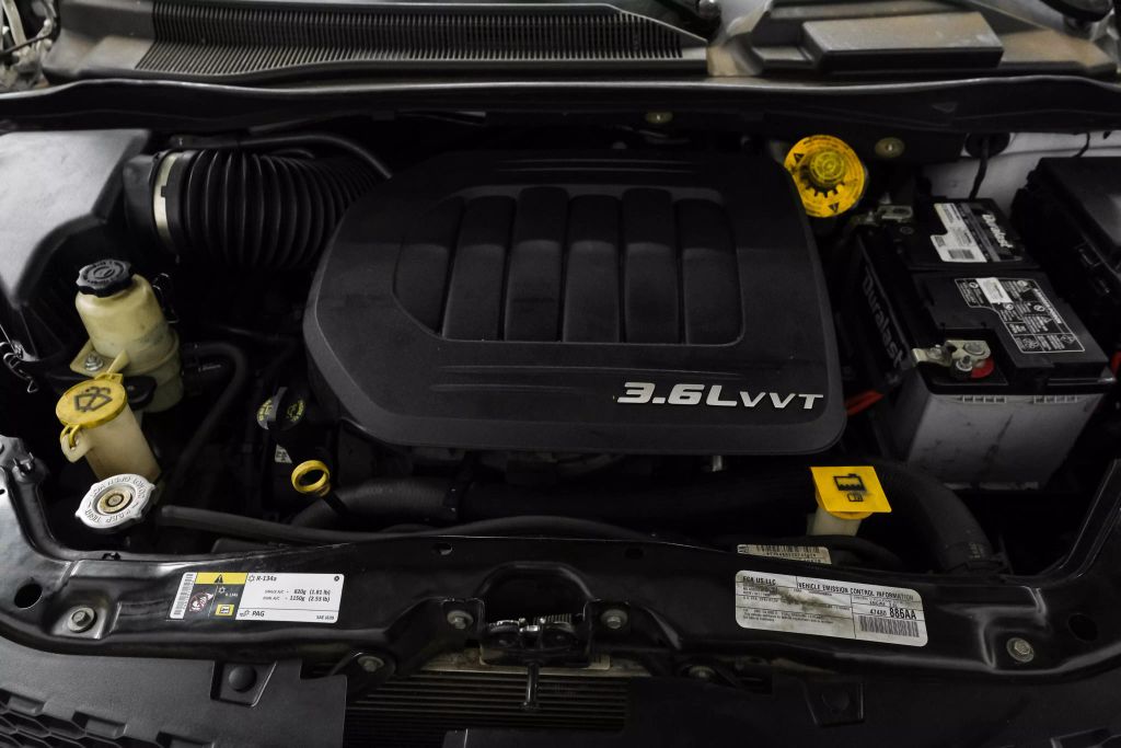 2017 DODGE GRAND CARAVAN PASSENGER PASSENGER V6, FLEX FUEL, 3.6 LITER SE MINIVAN 4D