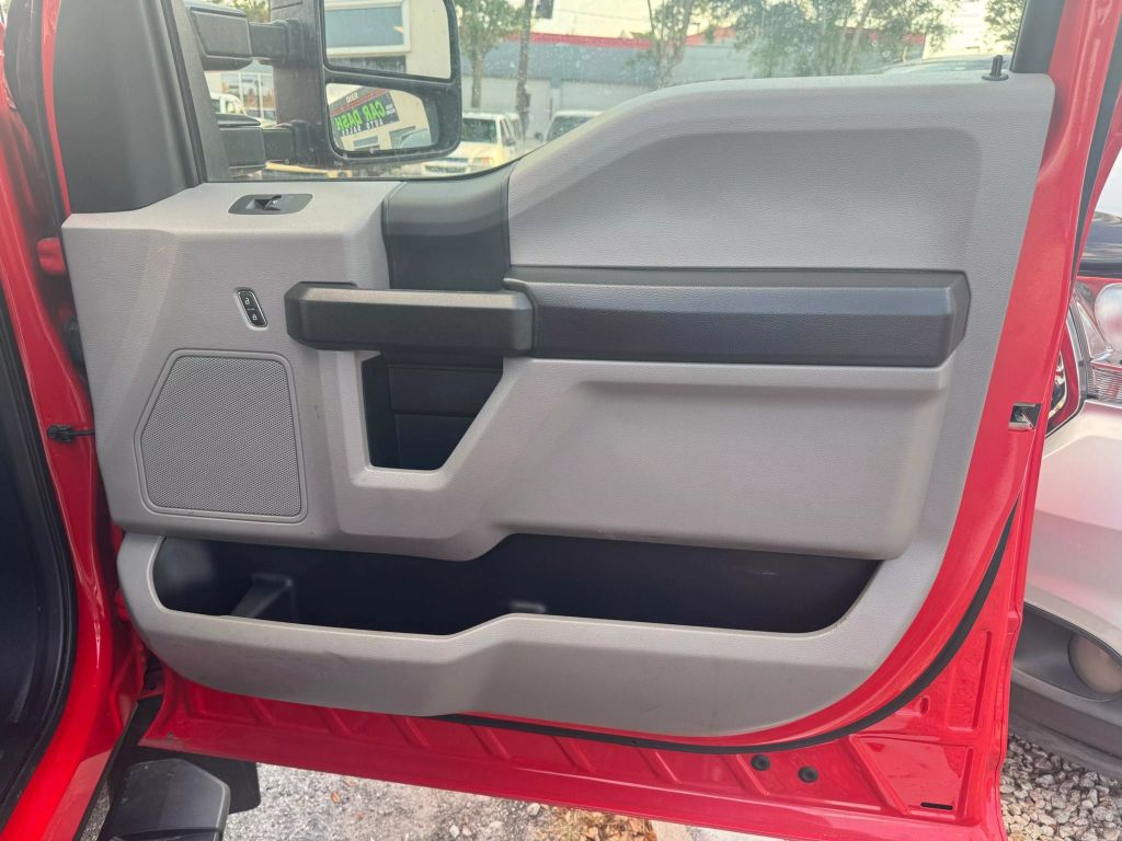 2021 FORD F350 SUPER DUTY CREW CAB & CHASSIS CAB_CHASSIS V8, TURBO DIESEL, 6.7 LITER XL CAB & CHASSIS 4D
