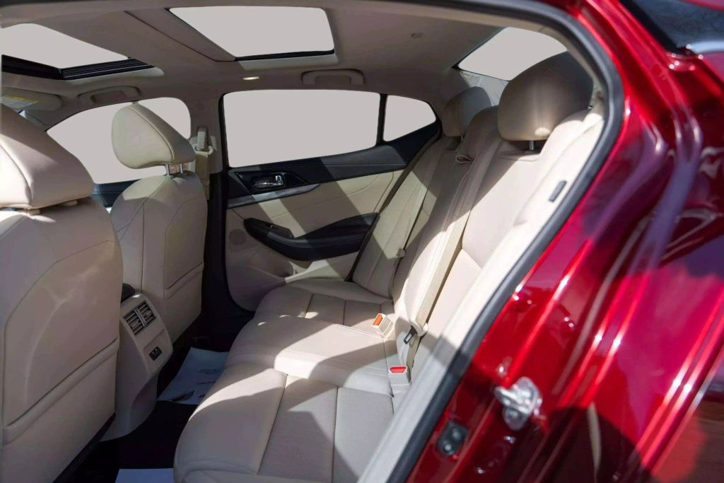 2020 NISSAN MAXIMA SEDAN V6, 3.5 LITER SL SEDAN 4D