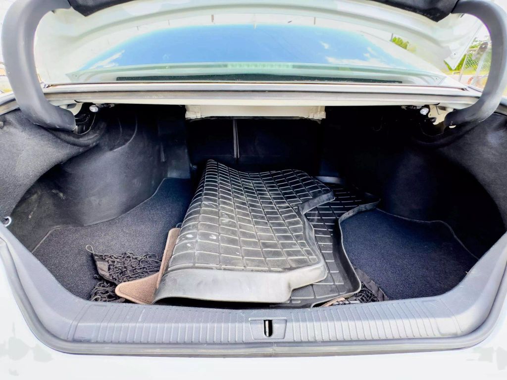 2019 TOYOTA AVALON SEDAN V6, 3.5 LITER XSE SEDAN 4D
