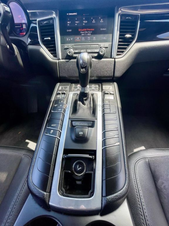 2017 Porsche Macan - Image 14 2017 Porsche Macan - Image 14