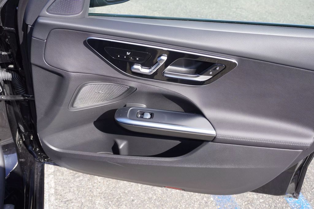 2024 MERCEDES-BENZ C-CLASS SEDAN 4-CYL, TURBO, 2.0 LITER C 300 SEDAN 4D
