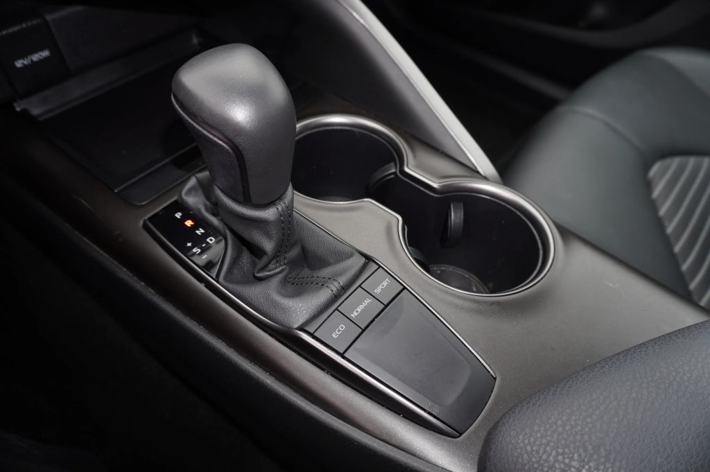 2024 TOYOTA CAMRY SEDAN 4-CYL, 2.5 LITER SE SEDAN 4D