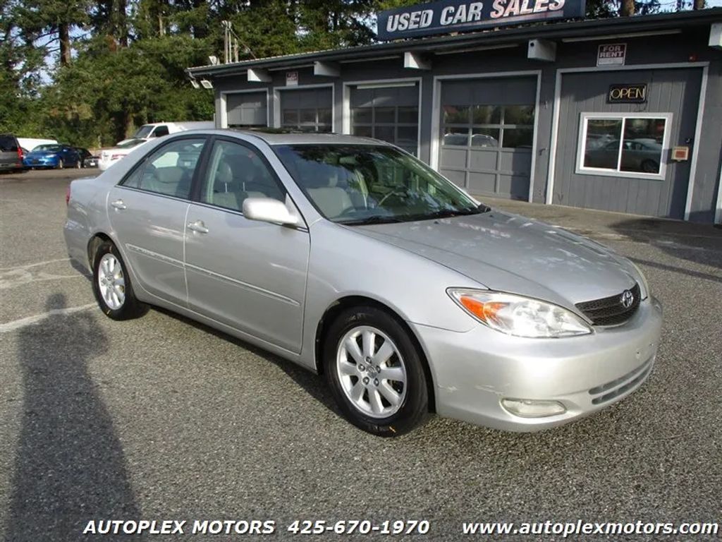 2004 Toyota Camry