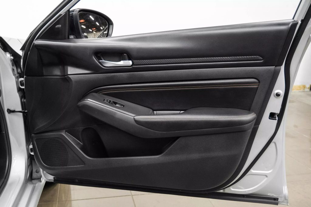 2022 NISSAN ALTIMA SEDAN 4-CYL, 2.5 LITER 2.5 SR SEDAN 4D