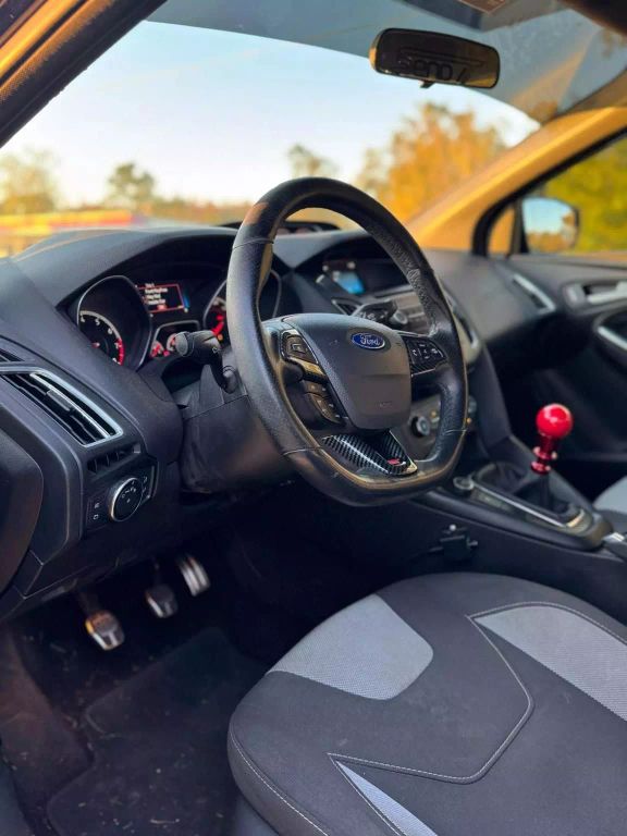 2017 Ford Focus - Image 10 2017 Ford Focus - Image 10