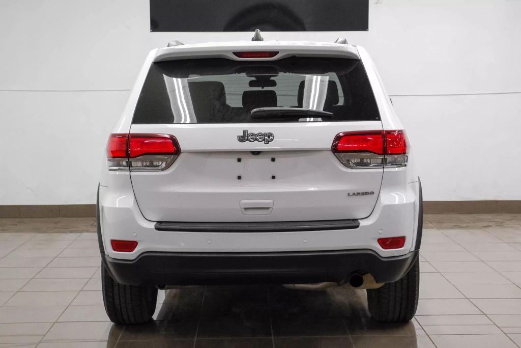 2021 JEEP GRAND CHEROKEE SUV V6, VVT, 3.6 LITER LAREDO X SPORT UTILITY 4D
